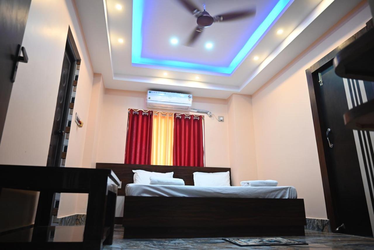 Oyo Hotel Tulusi Inn Bolpur Eksteriør billede