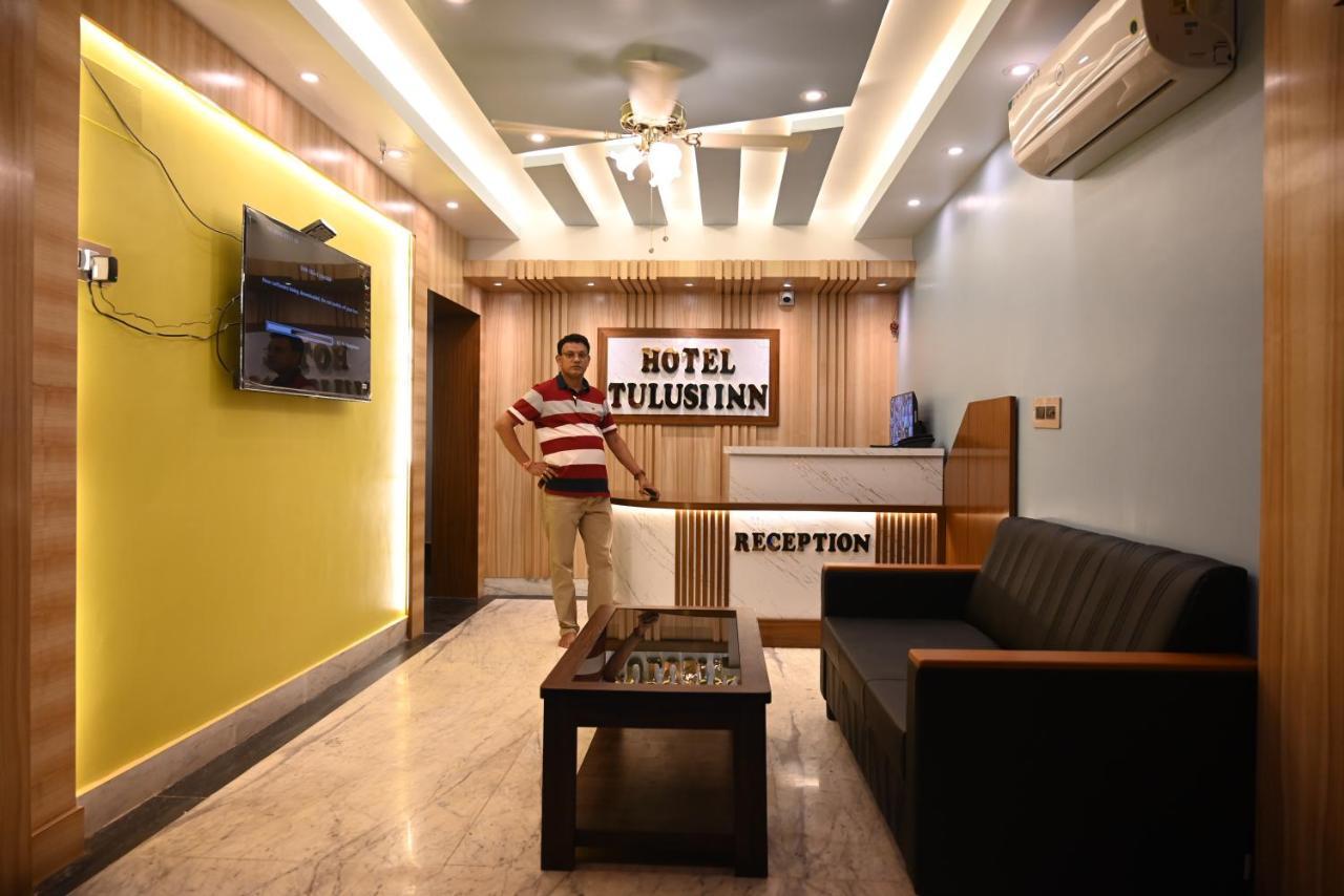 Oyo Hotel Tulusi Inn Bolpur Eksteriør billede