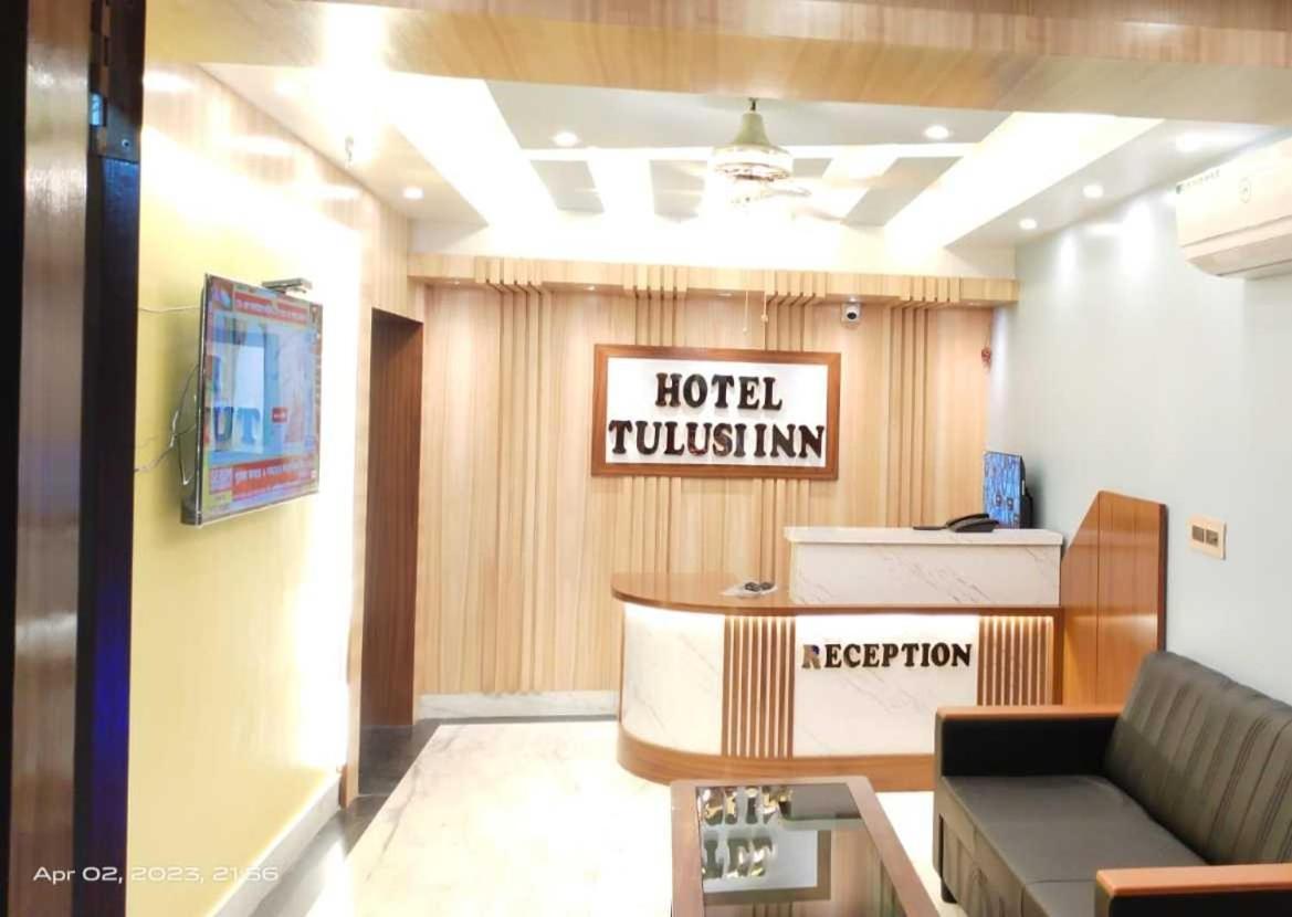 Oyo Hotel Tulusi Inn Bolpur Eksteriør billede