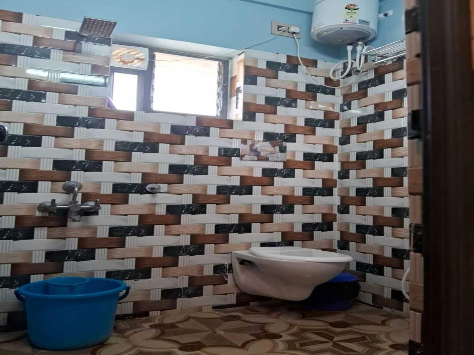 Oyo Hotel Tulusi Inn Bolpur Eksteriør billede